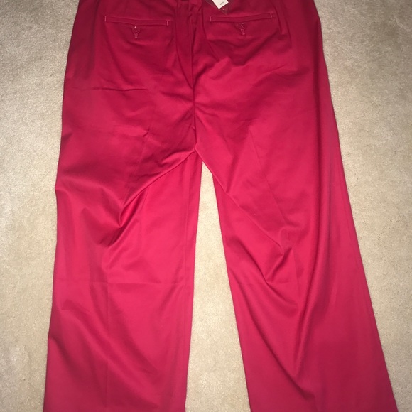 BRAND NEW TALBOTS Pink Capris - Picture 2 of 4